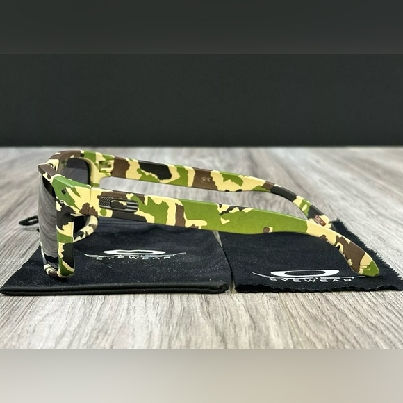 Oakley HOLBROOK Matte Camo PRIZM P Deep Water Sunglass OO9102-3655 55mm - Picture 2 of 9